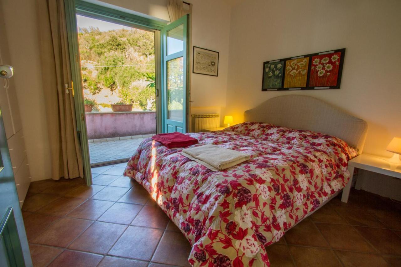 Villa Laura กาโปดอร์ลันโด ภายนอก รูปภาพ