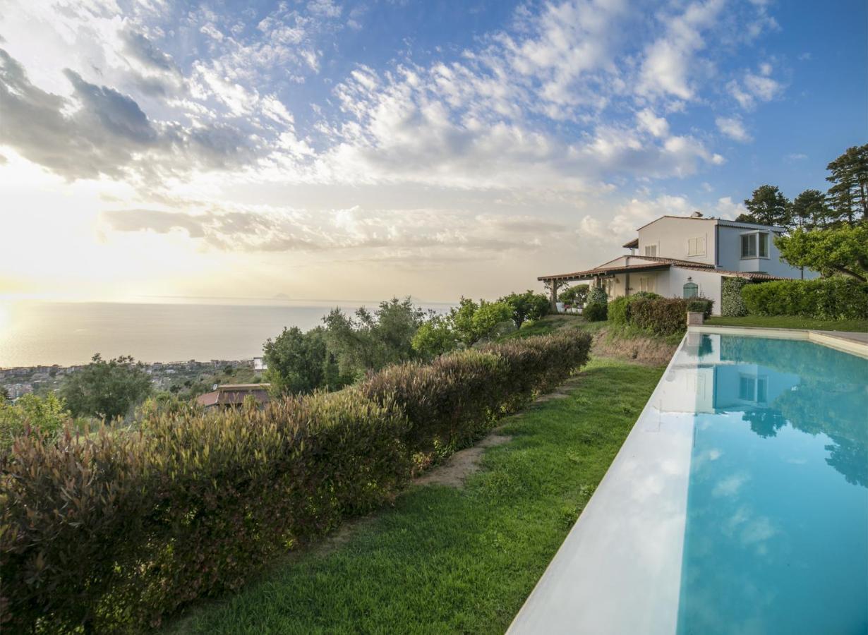 Villa Laura กาโปดอร์ลันโด ภายนอก รูปภาพ