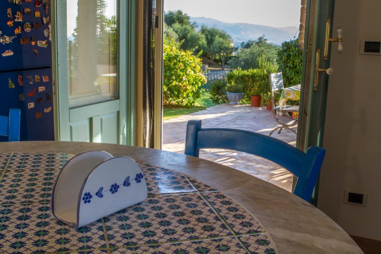 Villa Laura กาโปดอร์ลันโด ภายนอก รูปภาพ